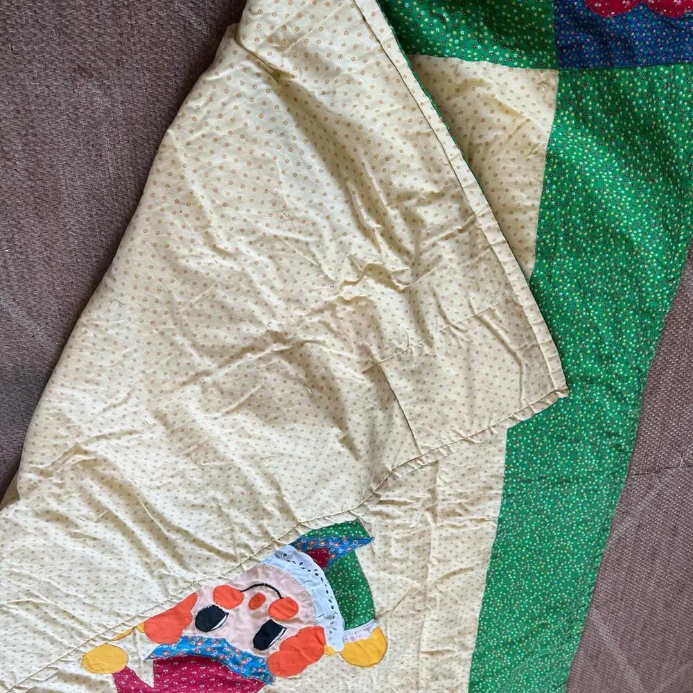 Vintage Handmade Jack In The Box Crib Applique Quilt Blanket/Wall Art 55